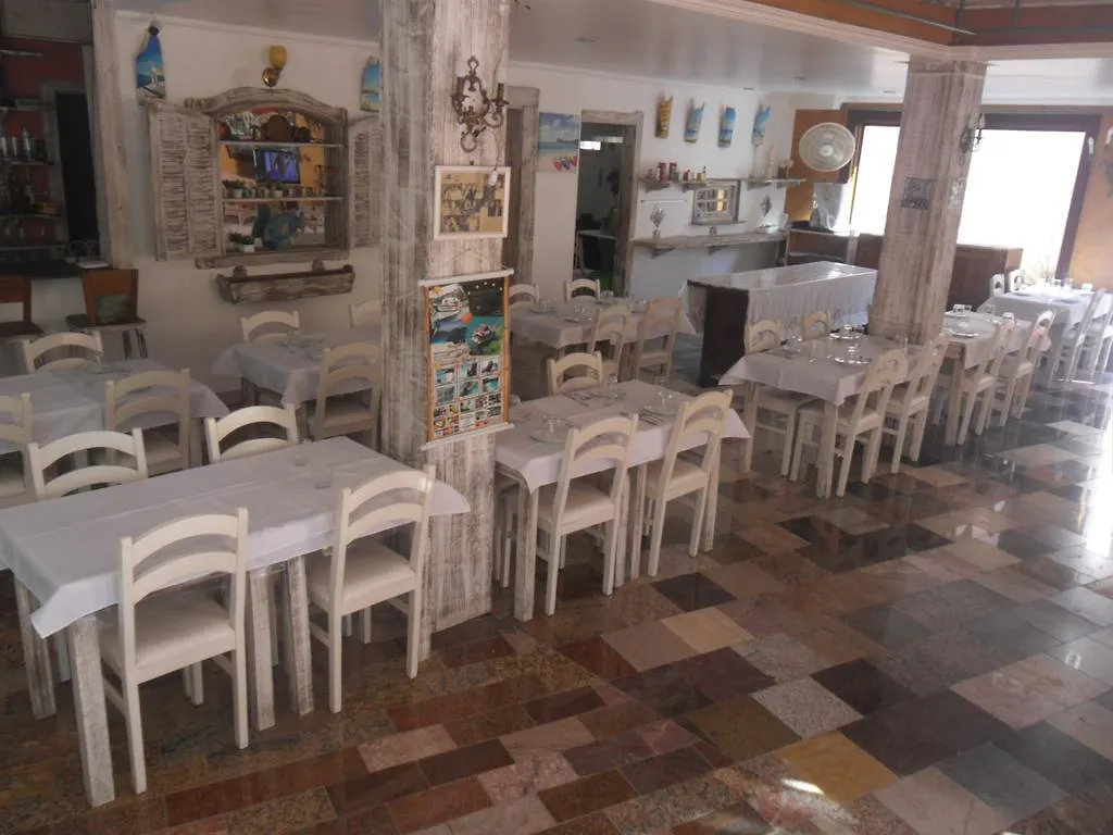 Pousada La Lampara Cabo Frio Brezilya